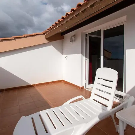 Oasis Dakota 1 - Three Bed With Sea And Pool Views