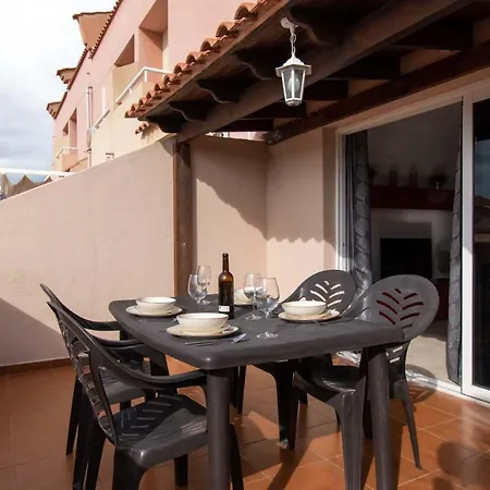 Oasis Dakota 1 - Three Bed With Sea And Pool Views Apartament