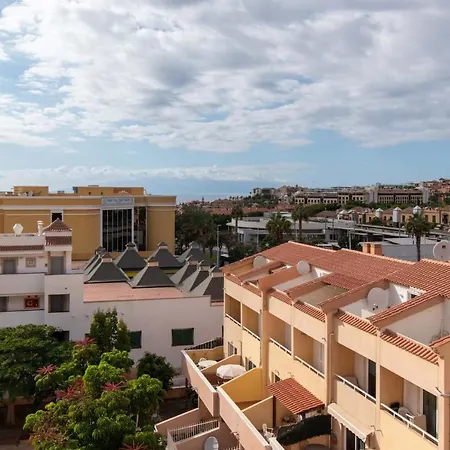 Apartamento Oasis Dakota 1 - Three Bed With Sea And Pool Views