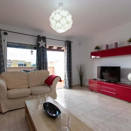 Apartamento Oasis Dakota 1 - Three Bed With Sea And Pool Views *