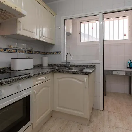 Oasis Dakota 1 - Three Bed With Sea And Pool Views Apartament