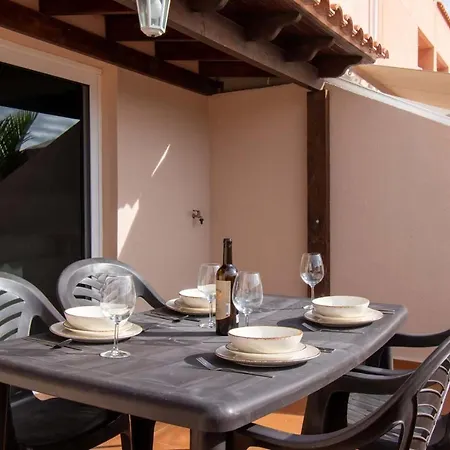 Oasis Dakota 1 - Three Bed With Sea And Pool Views Costa Adeje (Tenerife)